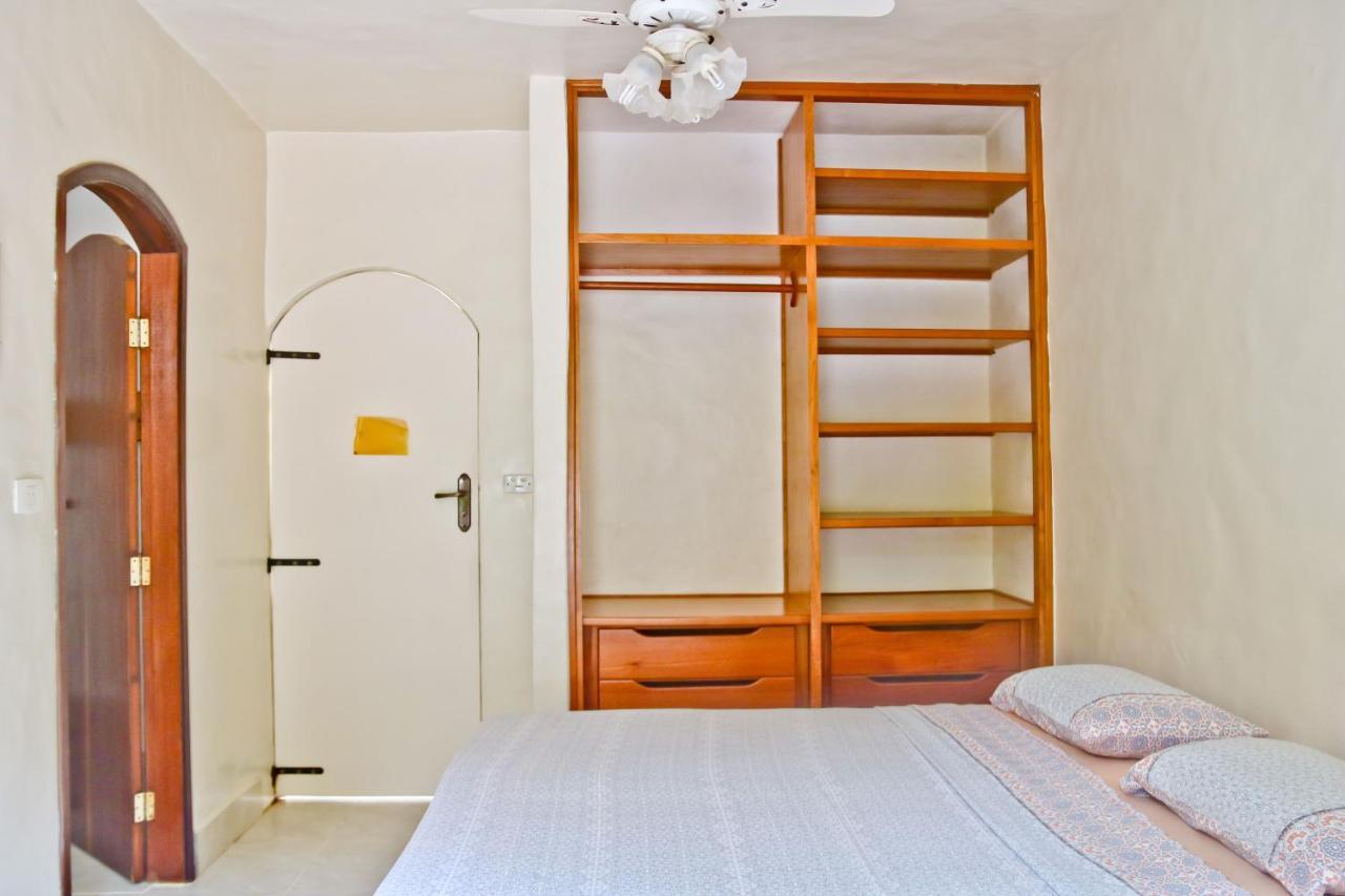 Casa Mani Bed & Breakfast Ubatuba Exterior photo