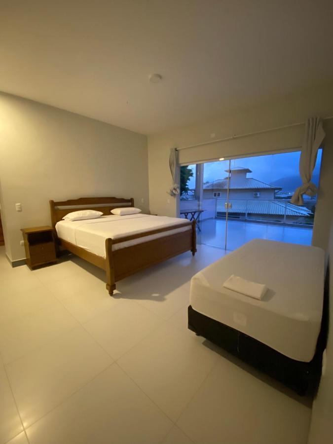 Casa Mani Bed & Breakfast Ubatuba Exterior photo