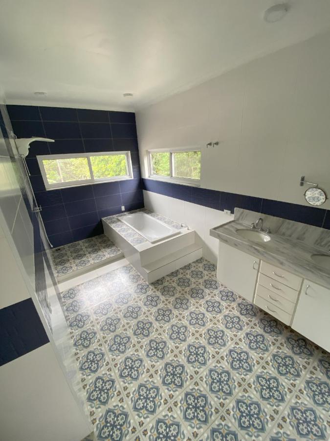 Casa Mani Bed & Breakfast Ubatuba Exterior photo